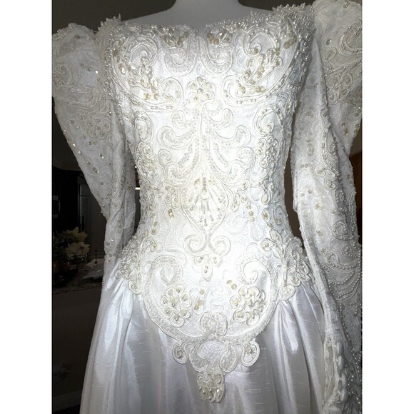 Rare NWT Vintage Wedding Dress Size 10 Beaded Lace Gown Cathedral Train 80s - Picture 15 of 16